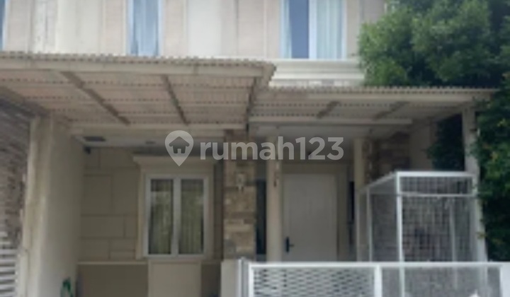 Beautiful House for Sale in Vanya Park