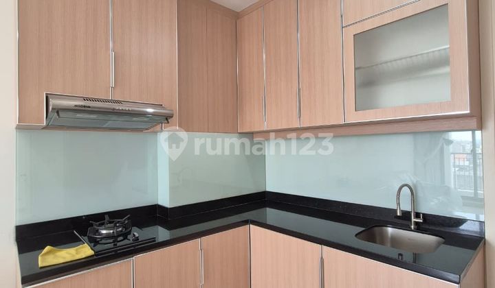 For Rent Mtown 2 BR Low Floor 2