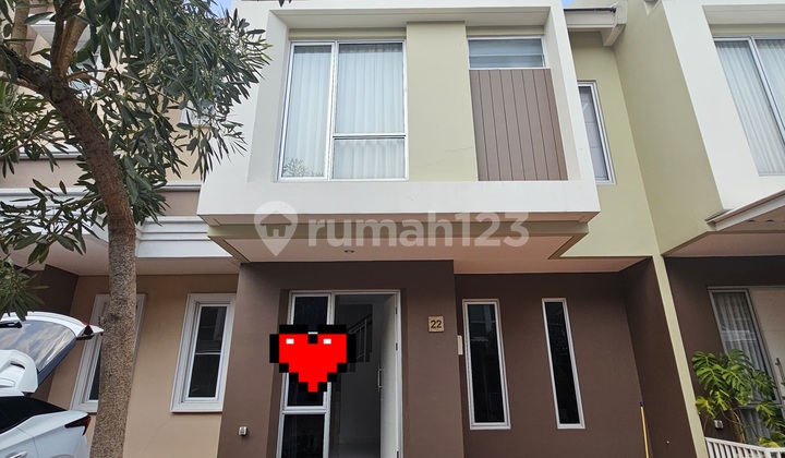 Disewakan Rumah Cantik Zuma di Malibu Village Disewakan Rumah Cantik Zuma di Malibu Village