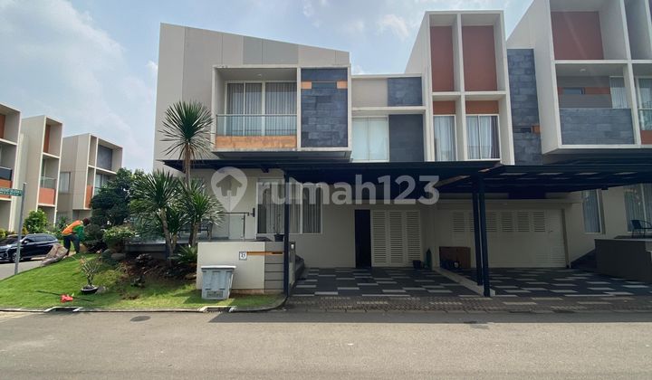 Dijual Rumah Cantik Furnished di Mozart