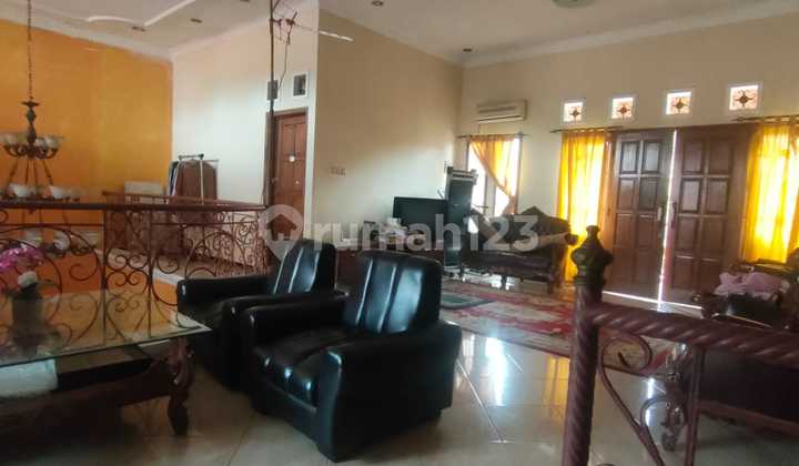 Rumah di Graha Taman Bunga Bsb Semarang Bagus 2