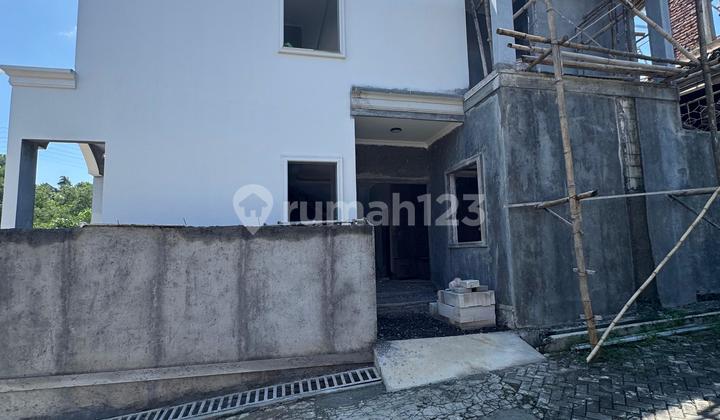 Rumah Mewah Baru On Progres Finishing di Pasadena Manyaran 2