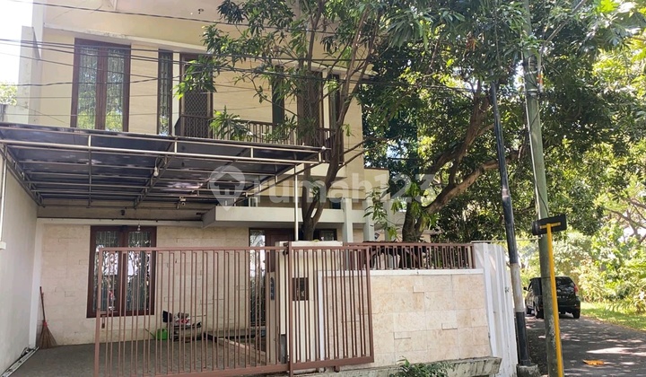 For Quick Sale: 2-Story House in Taman Pondok Indah Wiyung, Ready to Move In For Quick Sale: 2-Story House in Taman Pondok Indah Wiyung, Ready to Move In