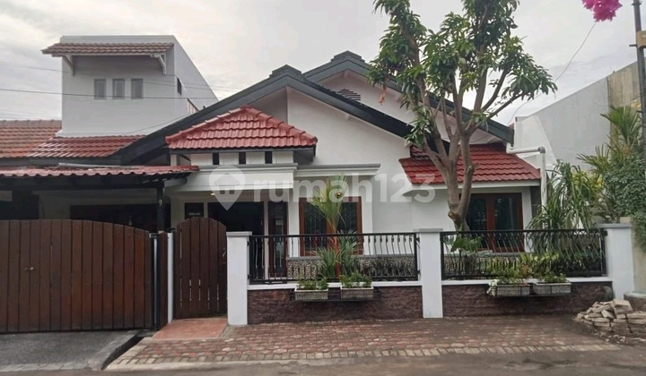 Rumah 1,5 Lantai Pondok Nirwana Baruk Siap Huni
