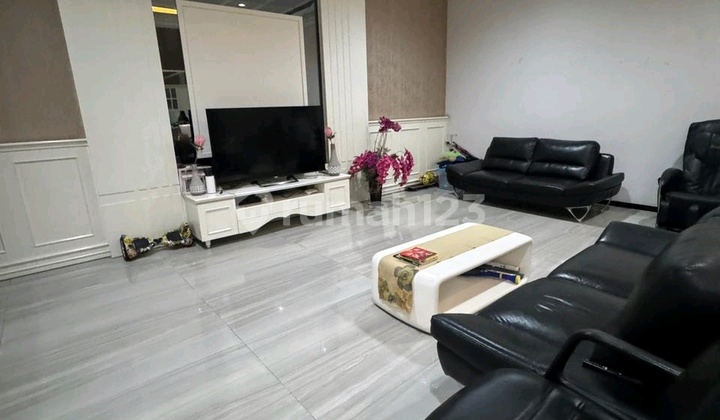 Rumah Graha Family Surabaya 2