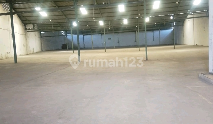 Disewakan Gudang Siap Pakai Margomulyo, Akses Container 40 Feet Disewakan Gudang Siap Pakai Margomulyo, Akses Container 40 Feet