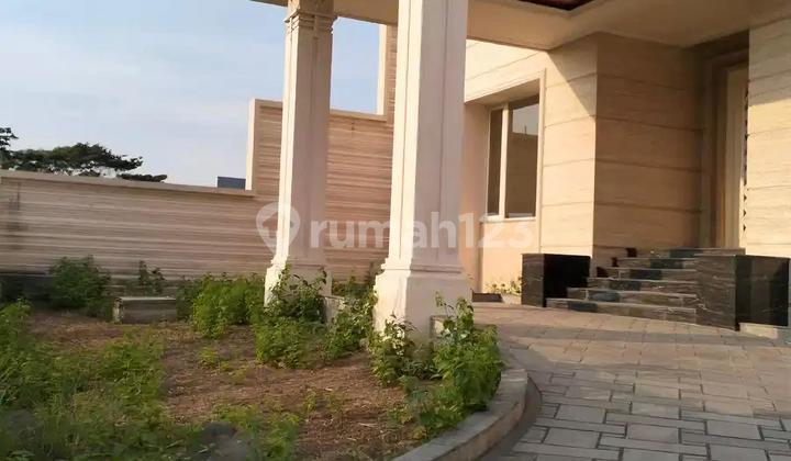 Rumah Dijual Delta Golf Citraland Surabaya View Golf