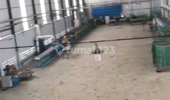 Warehouse for Sale, Ready to Use in Lamongan Industrial Zone, 40-Foot Container.