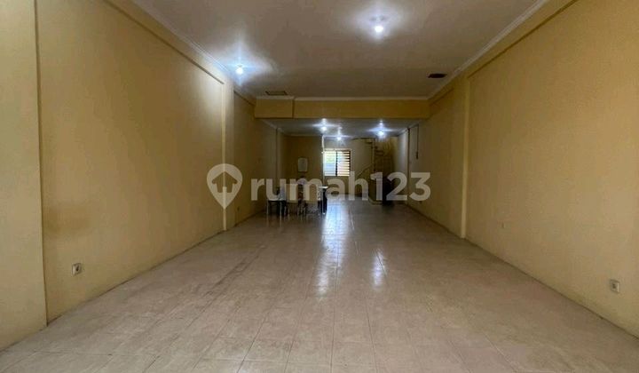 Rarely Available for Rent: Gwalk Shop House with a Very Strategic Location