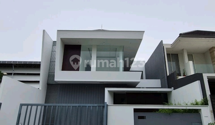 New Minimalist 2-Story Pakuwon Indah With Pool