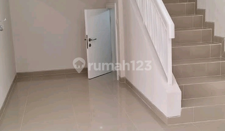 Disewakan Rumah Baru Gress 2 Lantai Puri Galaxy Jasmine Courts 2