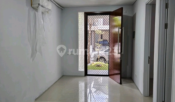 Selling Cheap 3-Story House in Northwestpark Ready to Occupied Under 2M 2