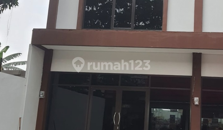Ruko Masih Baru Gandeng4 Parkir Luas Row Jalan Luas di Tanah Baru Depok