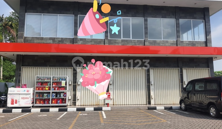 Ruko Dua Lantai Lebar 14,5 Meter di Area Pom Bensin Depok