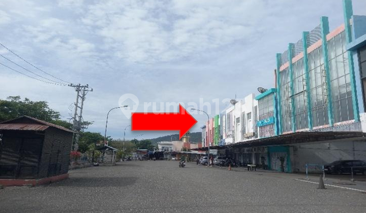 Shop-house, 2 Floors, Strategic and Affordable in the Luwuk Area, Banggai Near the Luwuk Port 2