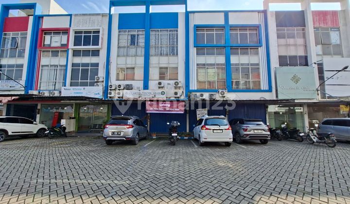 Strategic and Affordable Shop House in the Cibeber Area Near the East Cilegon Toll Gate 2