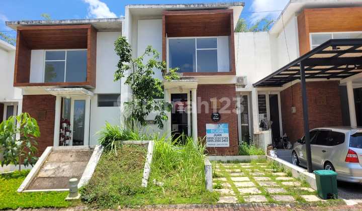 Strategic 2-Story House in Dau Area, Malang, Close to Malang State University