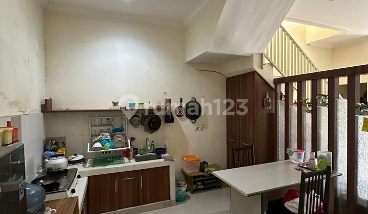 Rumah 2 Lantai Strategis di Kawasan Tasikmadu, Malang Dekat dengan Gerbang Tol Singosari 2