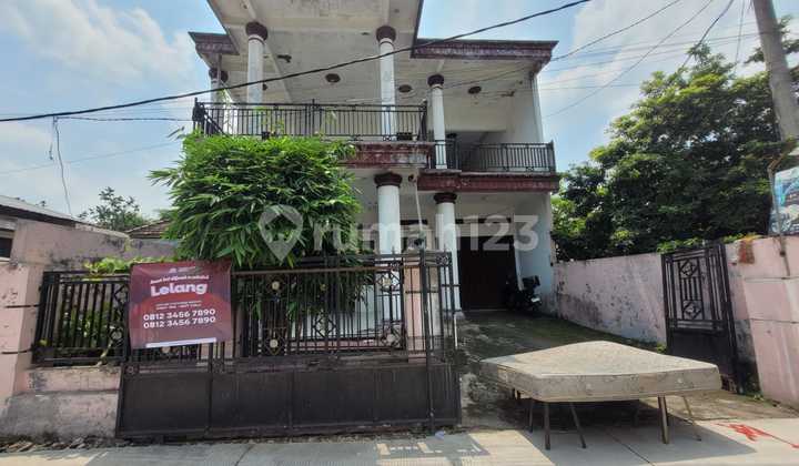 Rumah 2 Lantai Luas dan Murah Dekat dengan Alun-Alun Ngoro Mojokerto