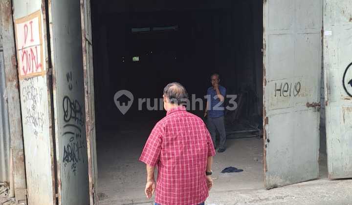 3-Story Shop House 2