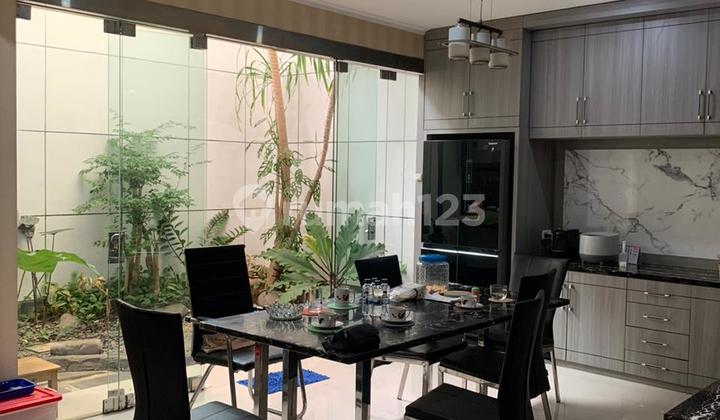 Quick Sale, Taman Kopo Indah House, Strategic, Affordable, Comfortable, Well-Maintained.