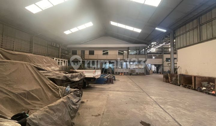 Auctioned Cheap Good 2-Storey Warehouse on Jl. Gedebage Selatan Auctioned Cheap Good 2-Storey Warehouse on Jl. Gedebage Selatan