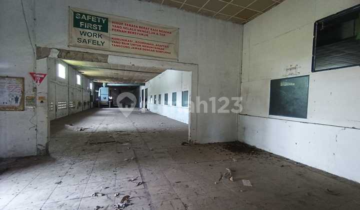Auctioned Cheap Ready-to-Use Factory with SHGB Strategically Located on Sadang Main Road