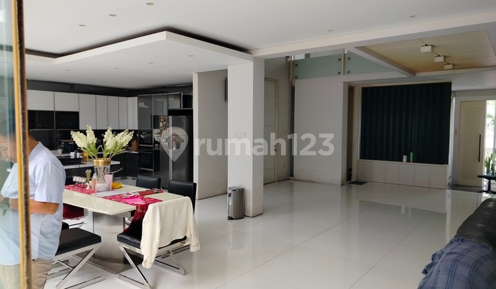 Rumah LELANG Mewah Murah Bagus SHM di Mekar Wangi, Bandung