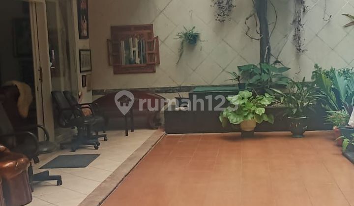 Luxury Comfortable Ready-to-Occupy Freehold House in Setra Duta Raya, Bandung 2