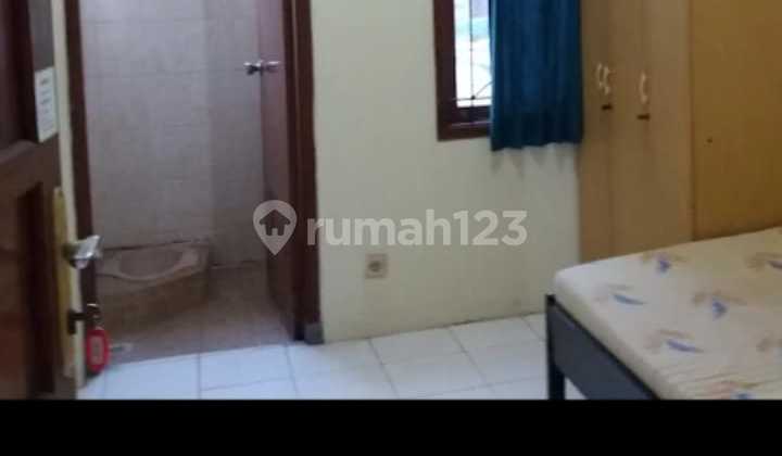 Kost Kost-An Strategis Dibelakang Universitas Gunadarma dan Dekat dengan Universitas Insonesia Kost Kost-An Strategis Dibelakang Universitas Gunadarma dan Dekat dengan Universitas Insonesia