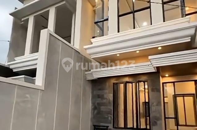 [Ch1] - Rumah Baru 2 Lantai Modern Minimalis, Greenlake Wonorejo