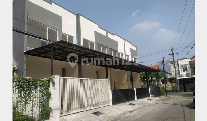 Rumah Minimalis Modern + Smart Home di Rungkut Asri Tengah