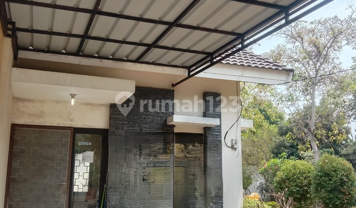 Disewakan Rumah Hook di Cluster Acacia Harapan Mulya Regency Bekasi