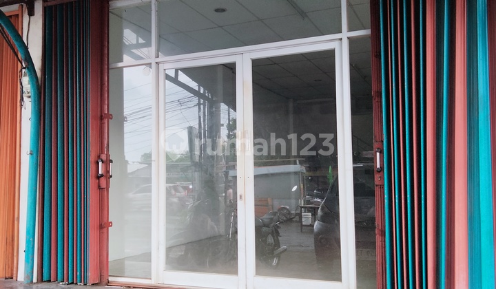 Dijual Ruko 3 Lantai di Sentra Niaga Boulevard Hijau Harapan Indah