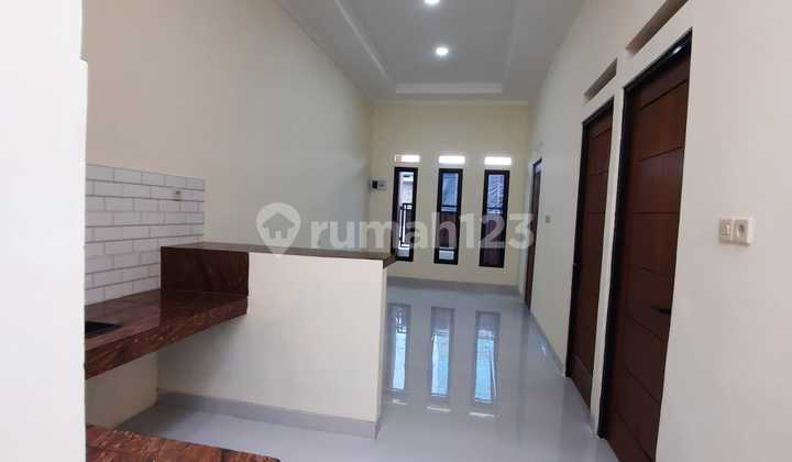 Dijual rumah siap huni bangunan baru (renovasi total) di Harapan indah , Bekasi. 2