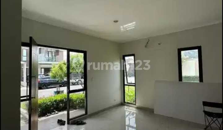 Dijual Cepat Rumah Hook di Cluster Burgundy,Summarecon Bekasi 2