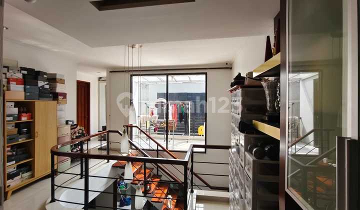 Dijual Murah Rumah di Raffles Hills Cibubur Cimanggis Depok 2