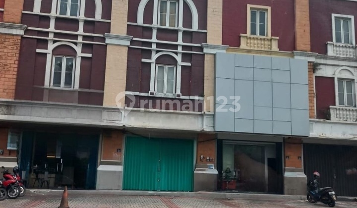 Ruko 3 Lantai Pusat Bisnis Gading Serpong Full Renov Siap Pakai Ruko 3 Lantai Pusat Bisnis Gading Serpong Full Renov Siap Pakai