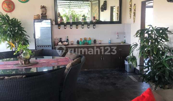 Rumah Semi Villa 3 Floor Classic Semi Villa In Kuta