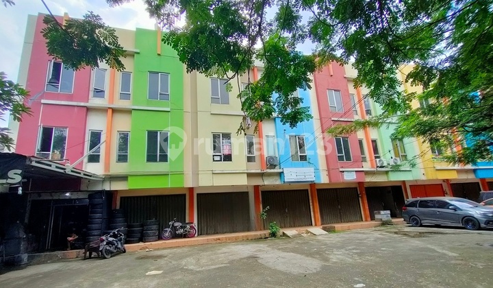 Ruko 3 Lantai Siap Usaha Hadap Jalan Besar Karawaci Tangerang Ruko 3 Lantai Siap Usaha Hadap Jalan Besar Karawaci Tangerang