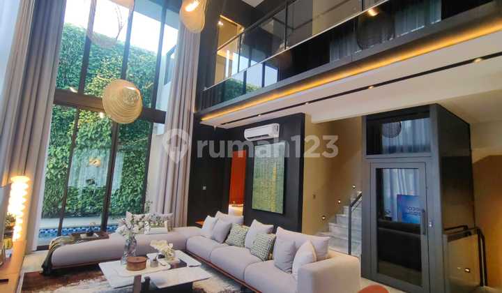 Luxury Residential House with Newest Lift in Gading Serpong 2