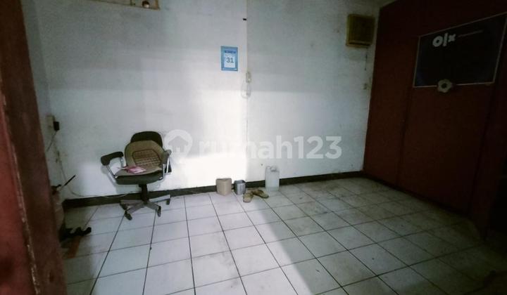 Ruang-Usaha Mainroad Pungkur, Bandung