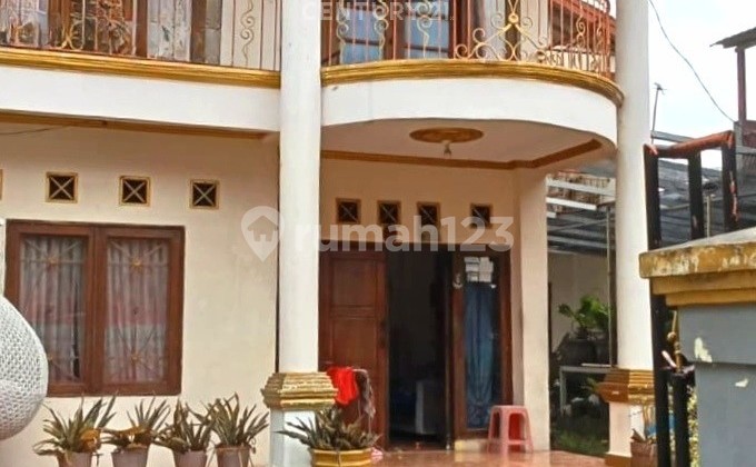 Hunian Nyaman Untuk Keluarga Besar 6 Kamar Lingkungan Aman