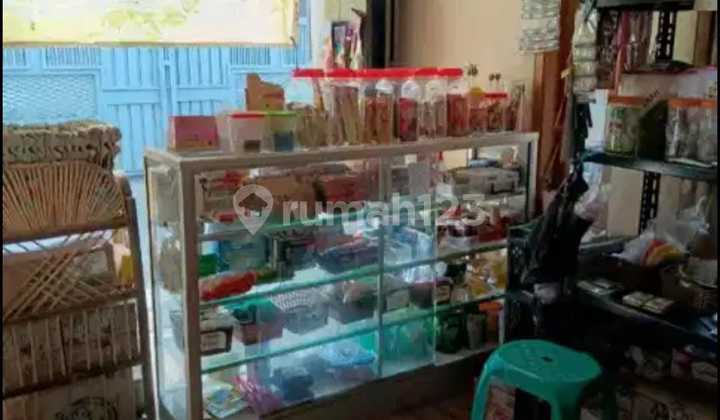 For Sale Residential House in Permata Kopo Complex Area, Featuring Commercial Space, Comfortable Living, and Strategic Location 2