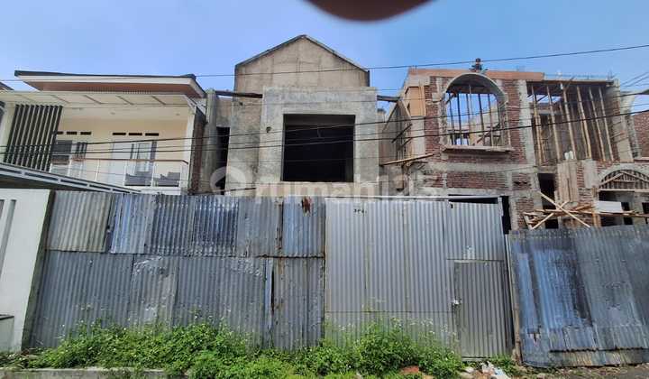 For Sale: House Under Construction, 75% Complete, in Gunung Batu, Strategic Location with Easy Access 2