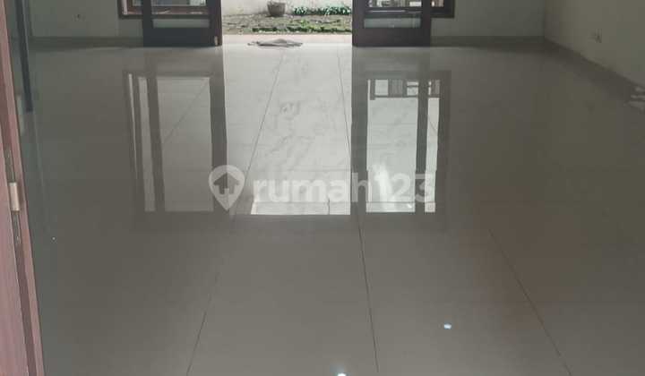 For Sale 2-Story House Location Setra Mas Citeureup Cimahi Comfortable and Safe Strategic Residence