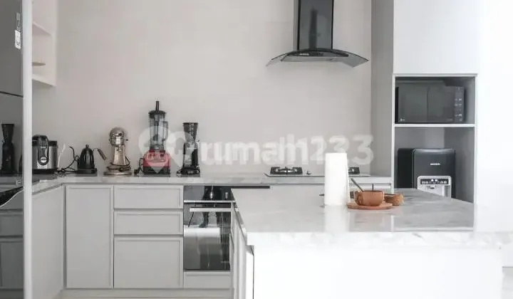 Dijual Rumah Minimalis Modern Semi Furnished 3 Lantai di Setra Dago Antapani Bandung Dijual Rumah Minimalis Modern Semi Furnished 3 Lantai di Setra Dago Antapani Bandung