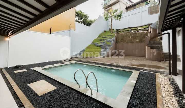 Dijual Rumah Mewah Full Furnished Ada Kolam Renang Hunian Nyaman Asri dan Tenang Lokasi Strategis 2