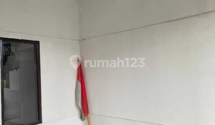 Dijual Rumah 3 Lantai di Margahayu Soekarno-Hatta 2