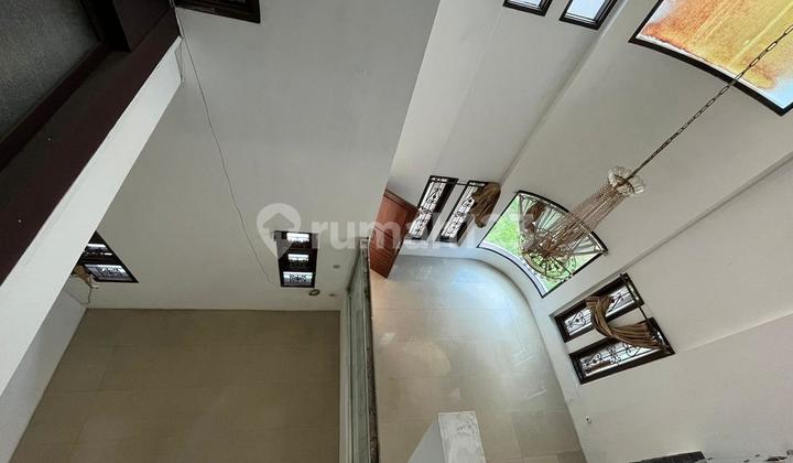 Dijual Rumah 2 Lantai Di Batununggal